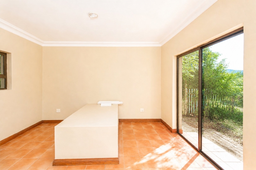3 Bedroom Property for Sale in Birdwood Estate North West